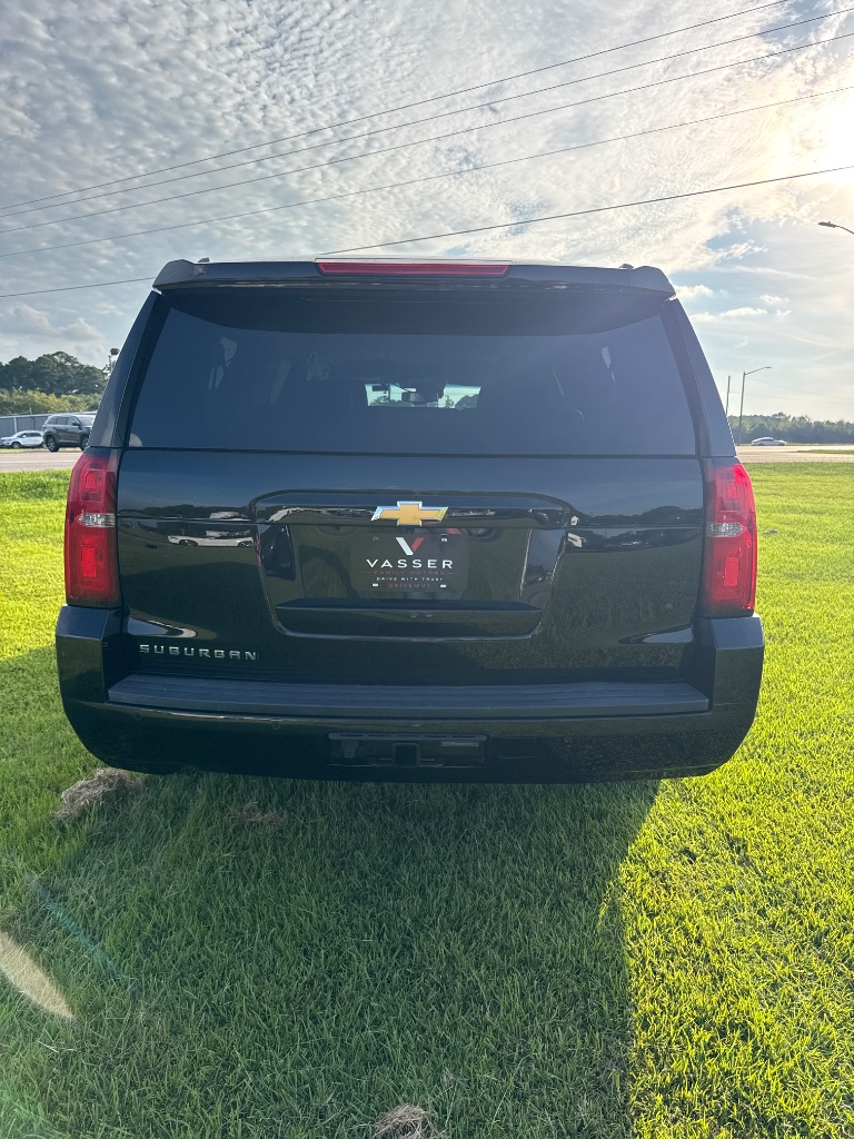 2019 Chevrolet Suburban - $21,000