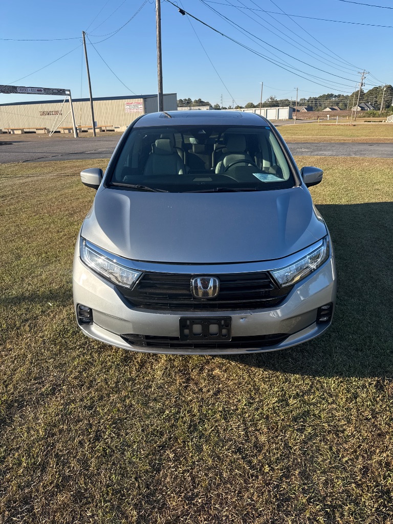 2023 Honda Odyssey - $29,999