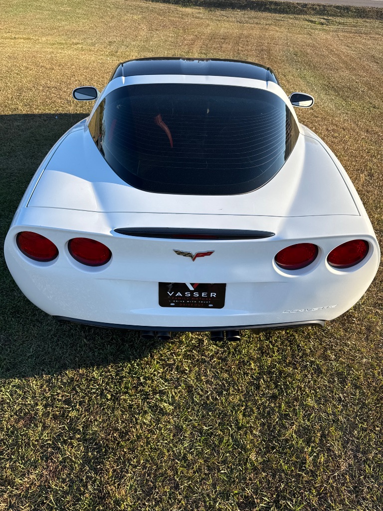 2005 Chevrolet Corvette - $21,999