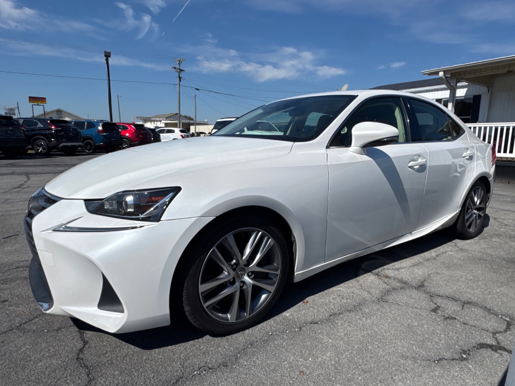 2019 Lexus IS