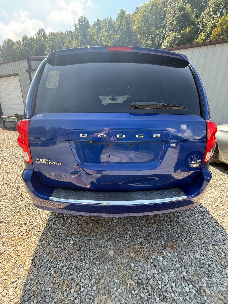 2019 Dodge Grand Caravan - $7,500