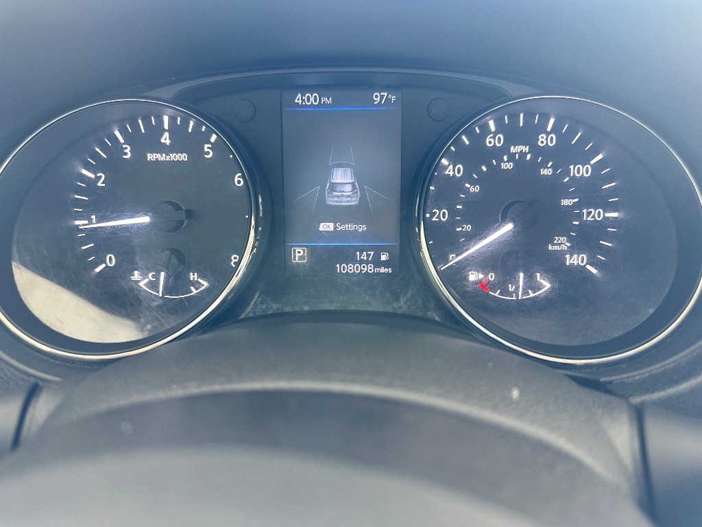 2019 Nissan Rogue - $11,898