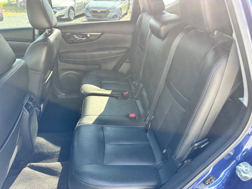 2019 Nissan Rogue - $11,898