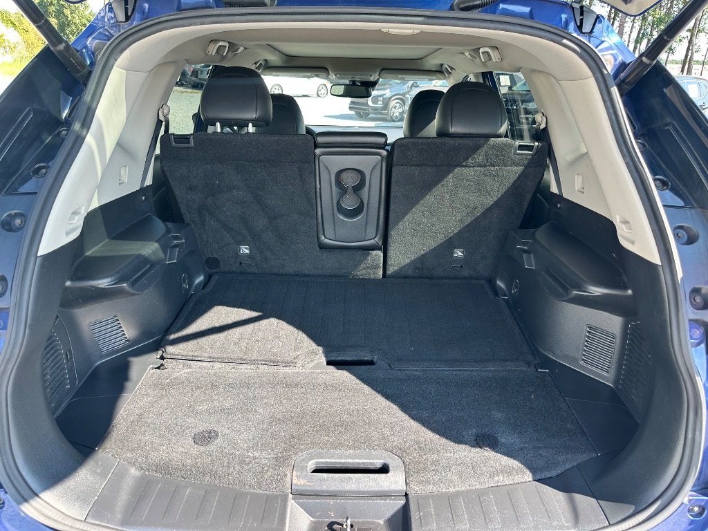 2019 Nissan Rogue - $11,898