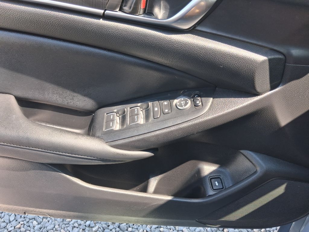 2022 Honda Accord - $16,398
