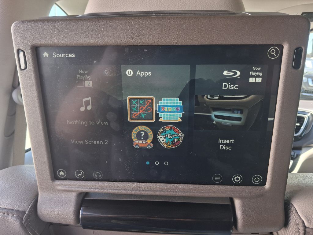 2018 Chrysler Pacifica - $12,998