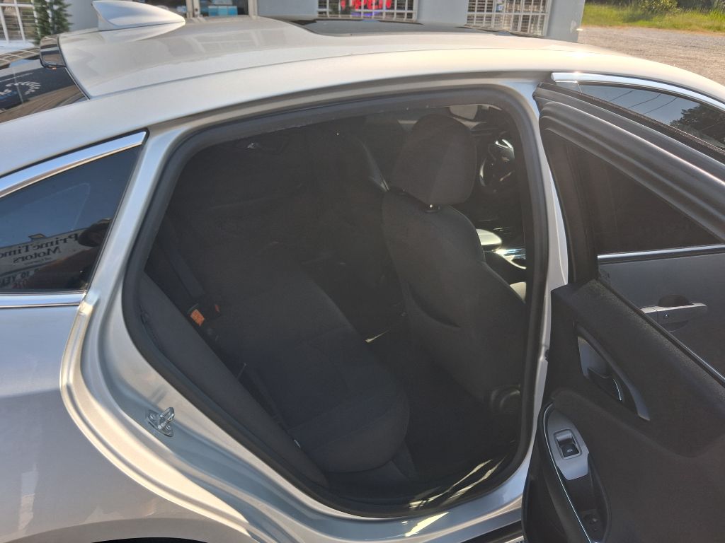 2019 Chevrolet Malibu - $10,998