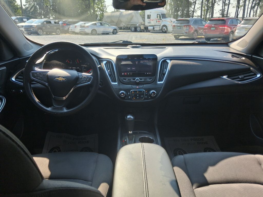 2019 Chevrolet Malibu - $10,998