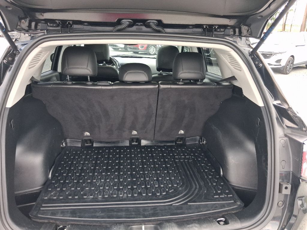 2020 Jeep Compass - $13,298
