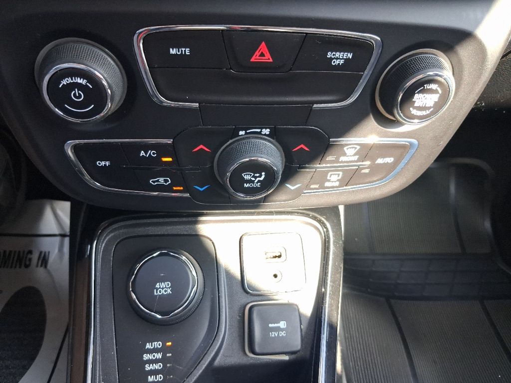 2019 Jeep Compass - $12,498