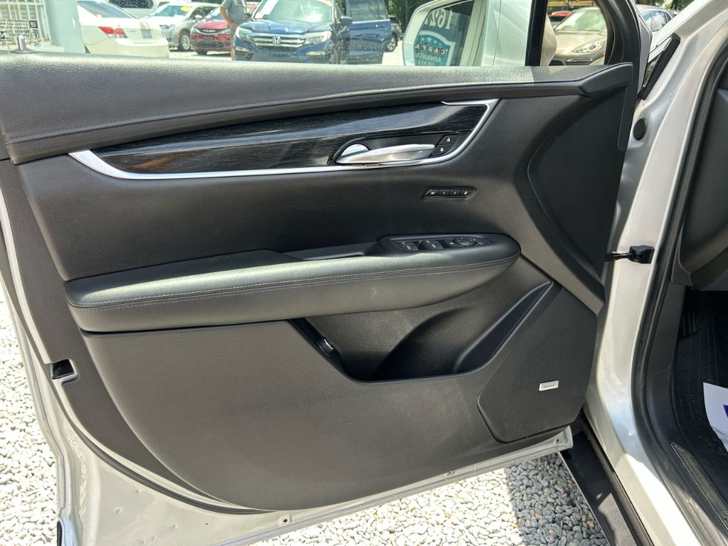 2020 Cadillac XT5 - $17,998