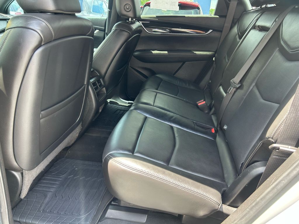 2020 Cadillac XT5 - $17,998