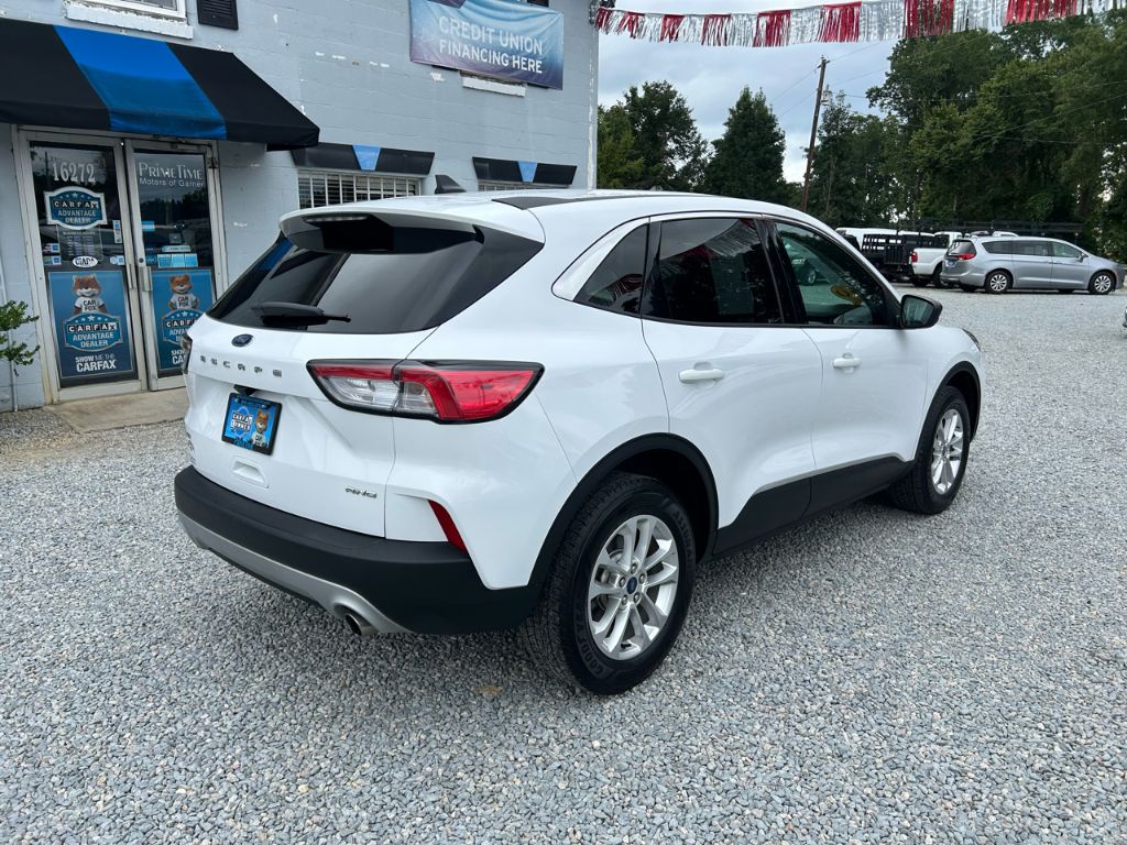 2022 Ford Escape - $13,998
