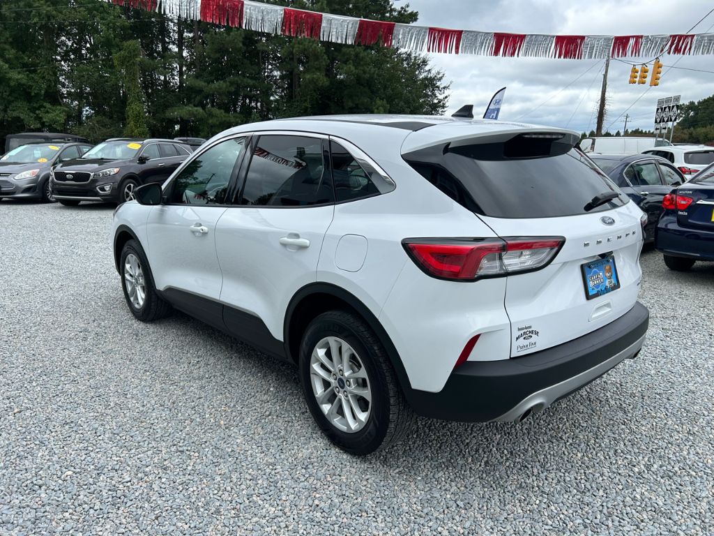 2022 Ford Escape - $13,998
