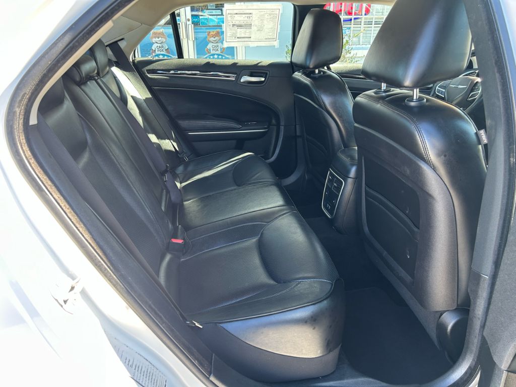 2019 Chrysler 300 - $12,998
