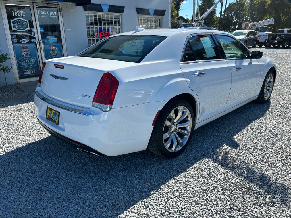 2019 Chrysler 300 - $12,998
