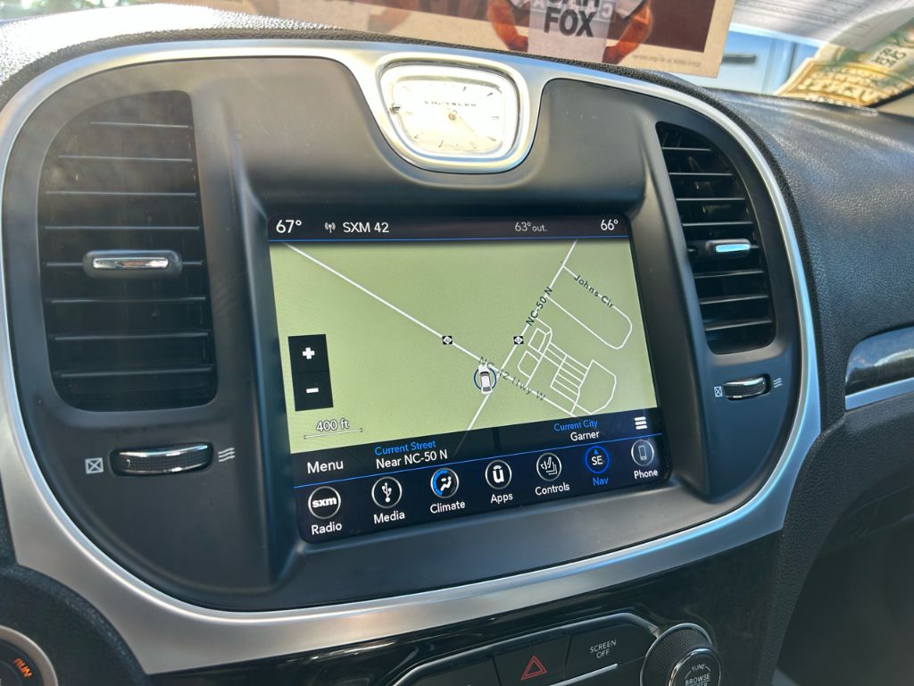 2019 Chrysler 300 - $12,998