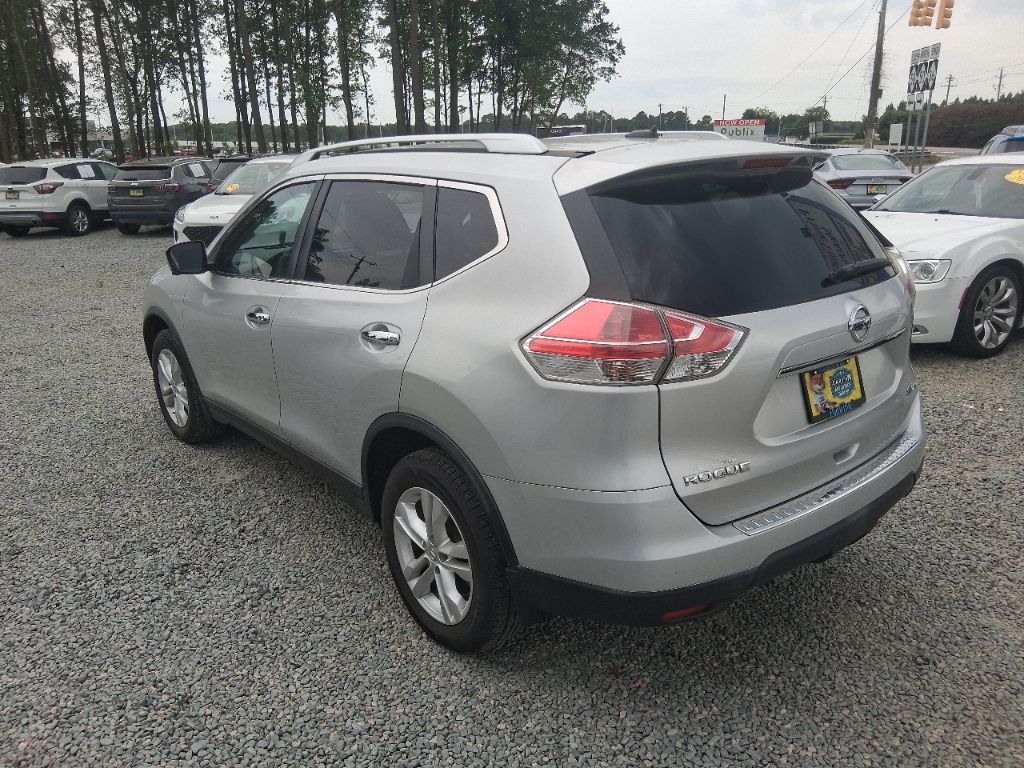 2016 Nissan Rogue - $7,998