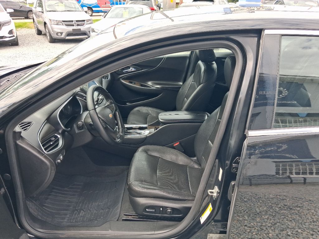 2020 Chevrolet Malibu - $12,998