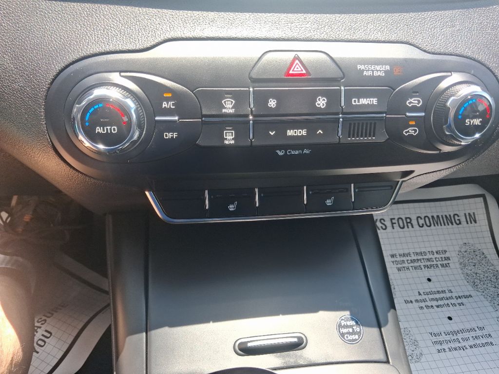 2018 Kia Sorento - $7,998