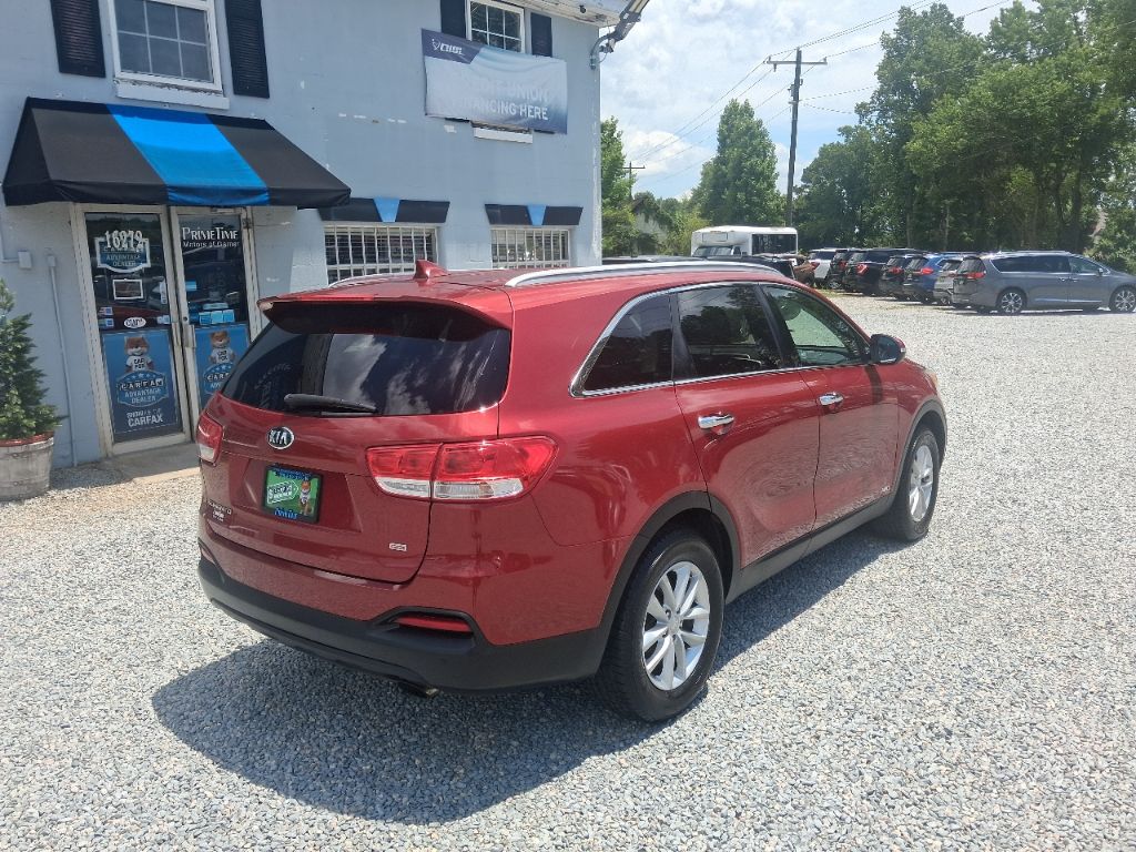 2018 Kia Sorento - $7,998