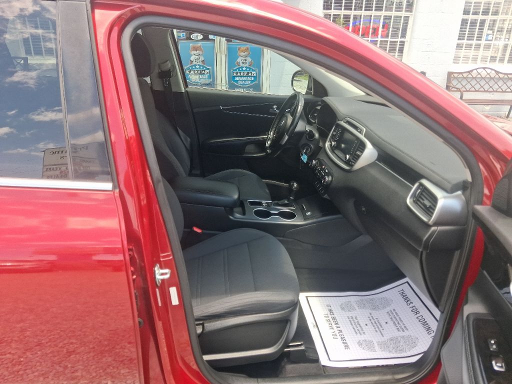 2018 Kia Sorento - $7,998
