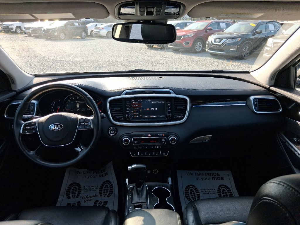 2019 Kia Sorento - $14,998