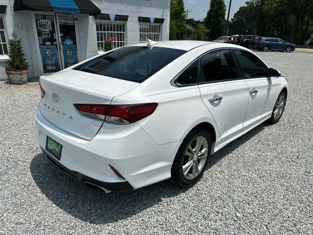 2018 Hyundai Sonata - $11,998