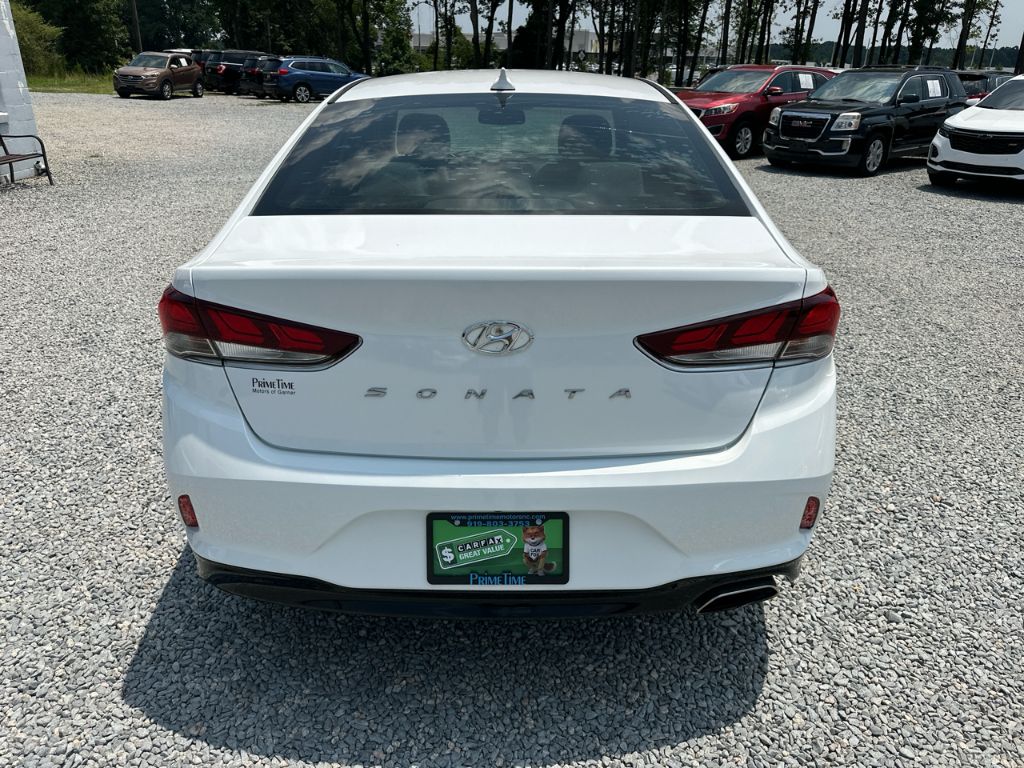 2018 Hyundai Sonata - $11,998