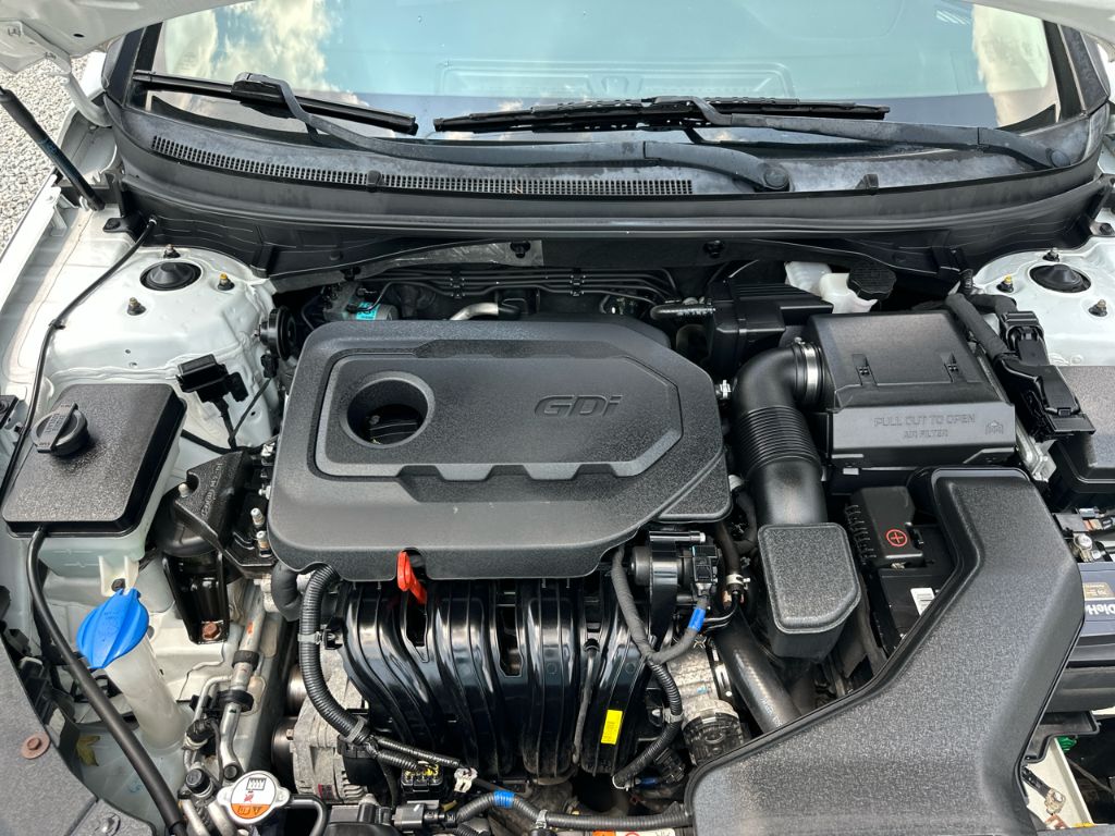 2018 Hyundai Sonata - $11,998