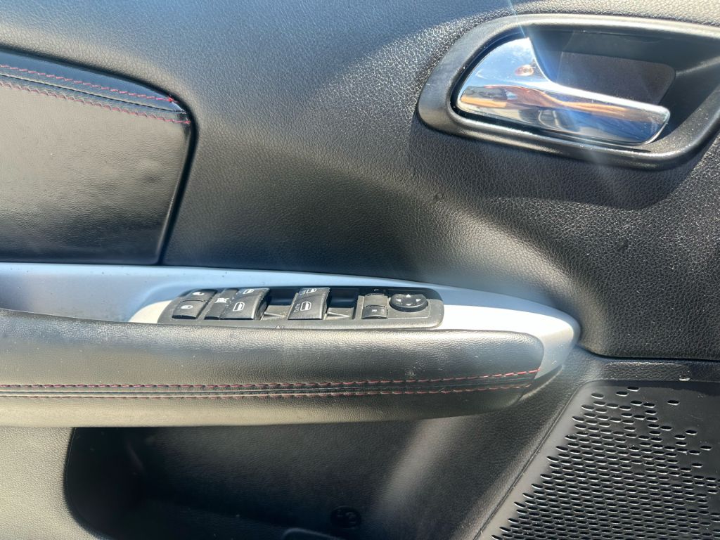 2019 Dodge Journey - $8,998