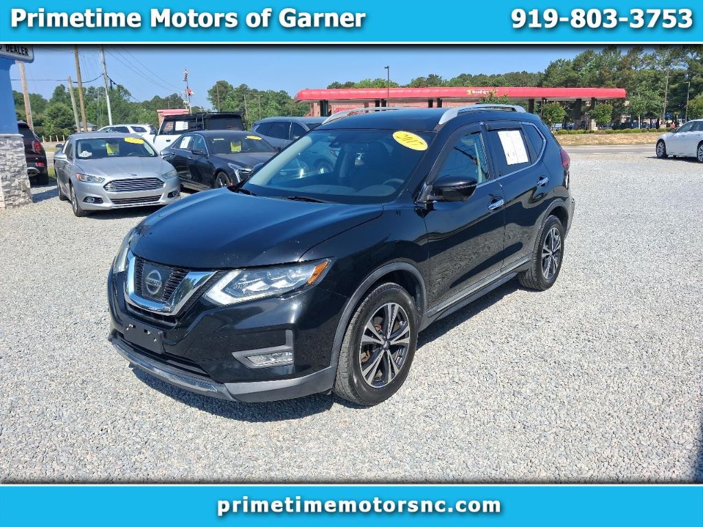 2017 Nissan Rogue - $9,298