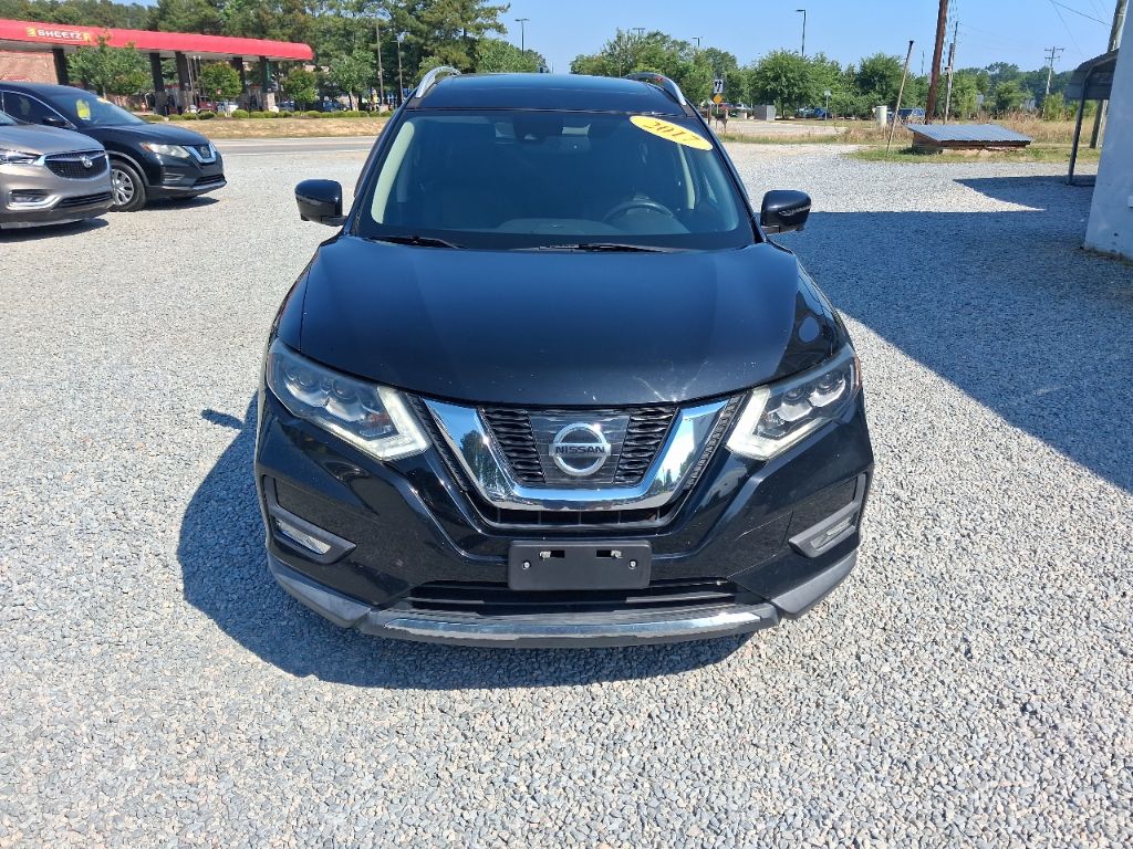 2017 Nissan Rogue - $9,298