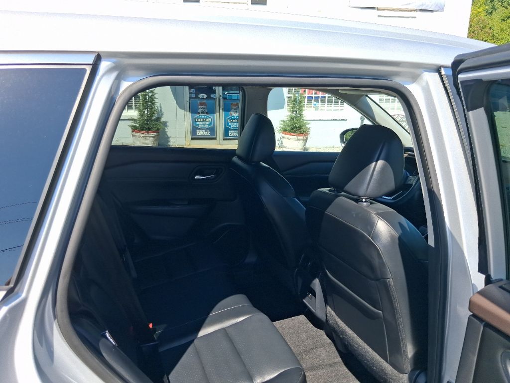 2023 Nissan Rogue - $17,398