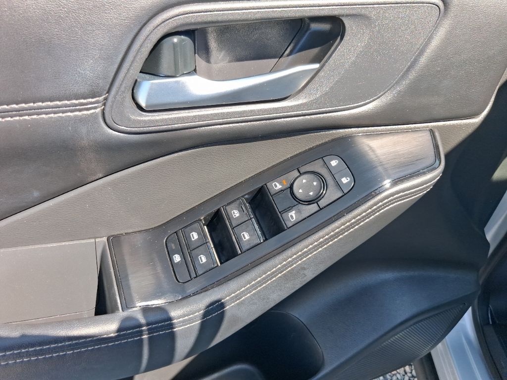 2023 Nissan Rogue - $17,398