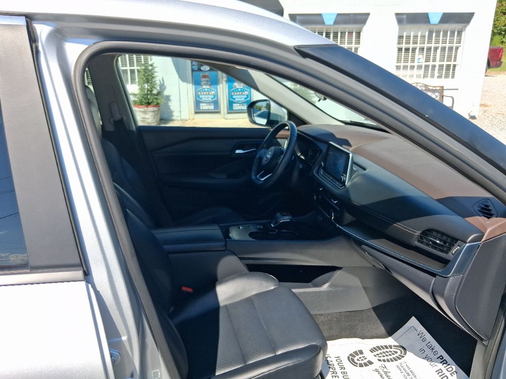 2023 Nissan Rogue - $17,398