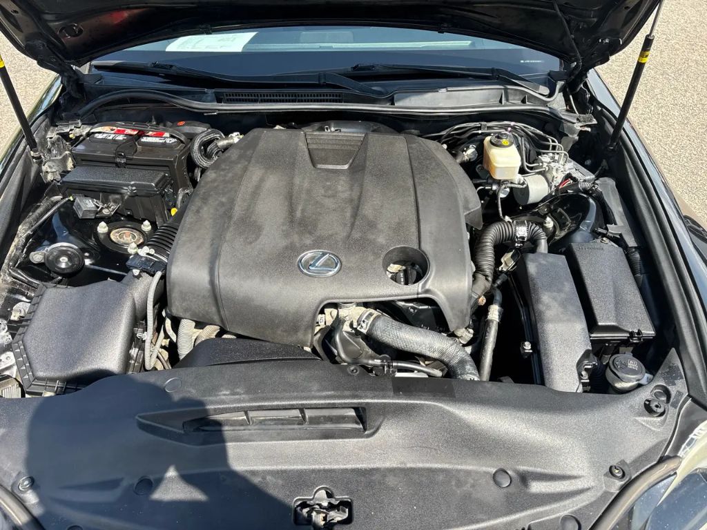 2014 Lexus IS - $8,995