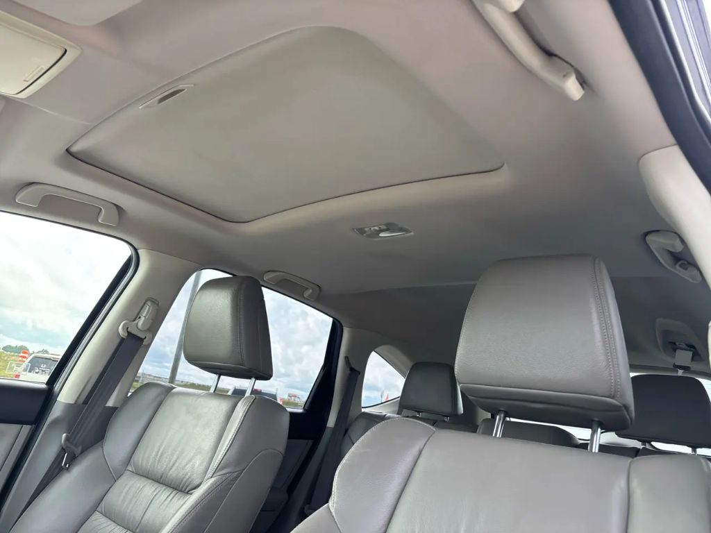 2012 Honda CR-V - $11,000
