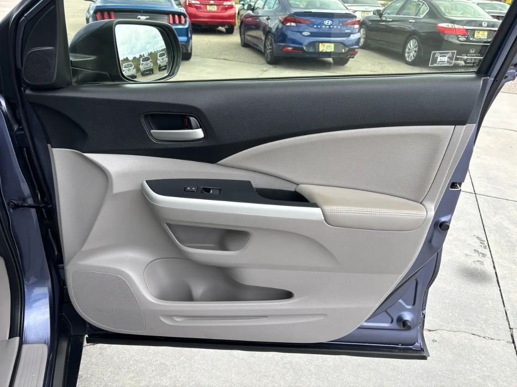 2012 Honda CR-V - $11,000