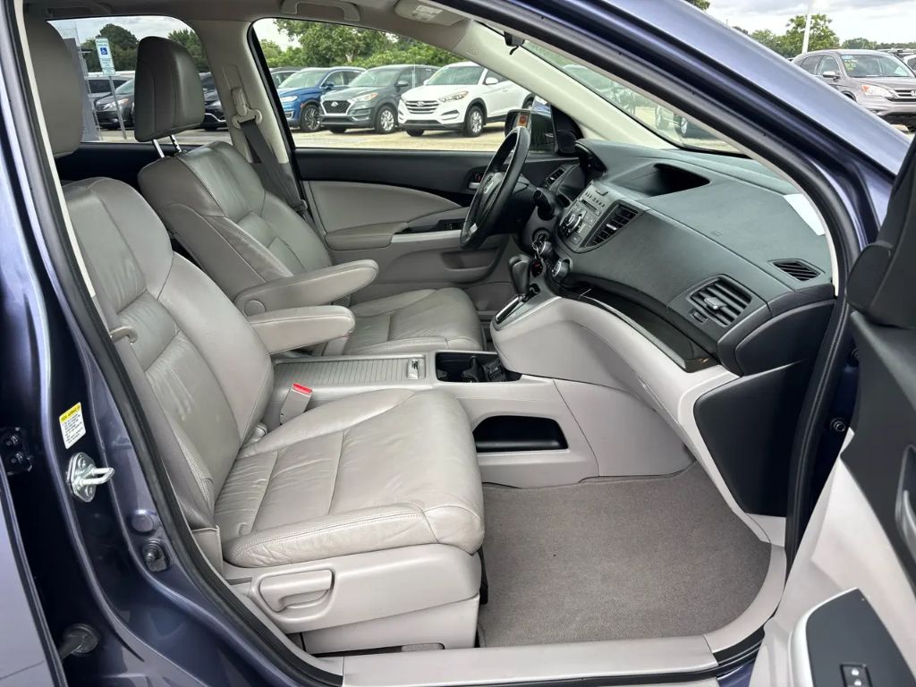 2012 Honda CR-V - $11,000