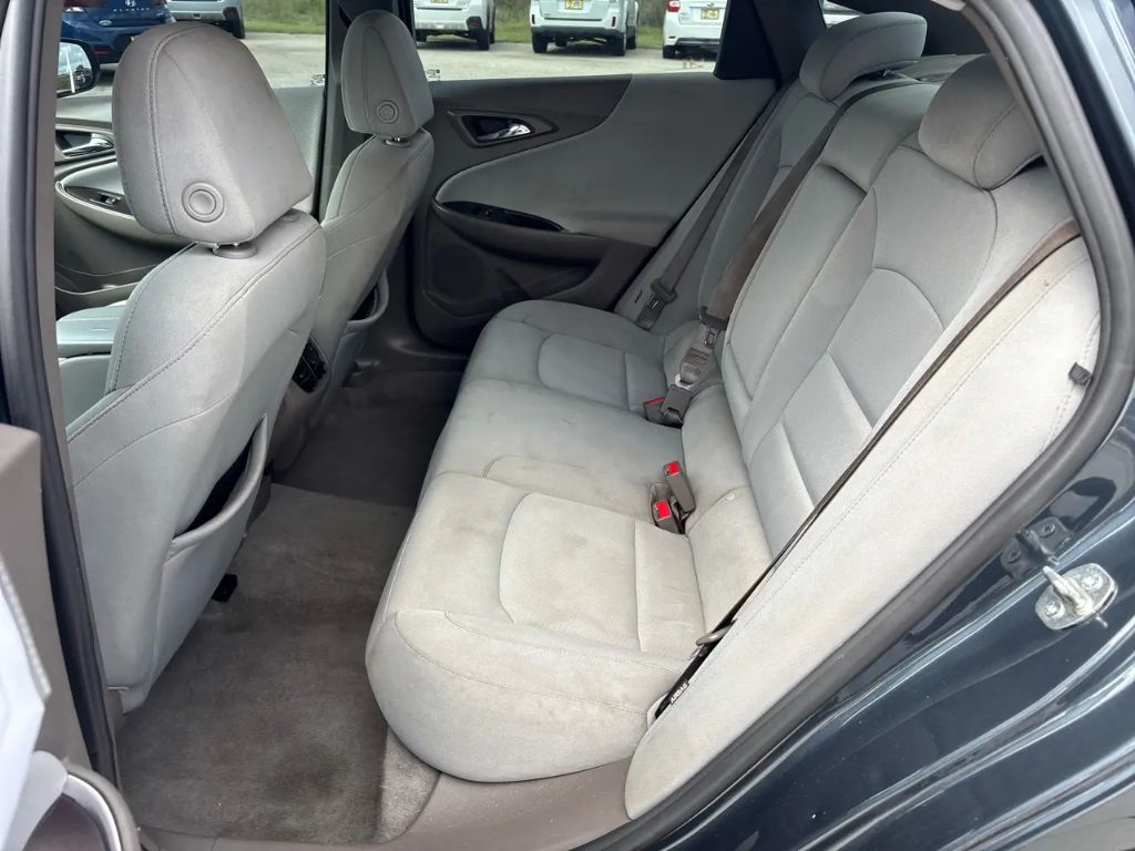 2021 Chevrolet Malibu - $12,500