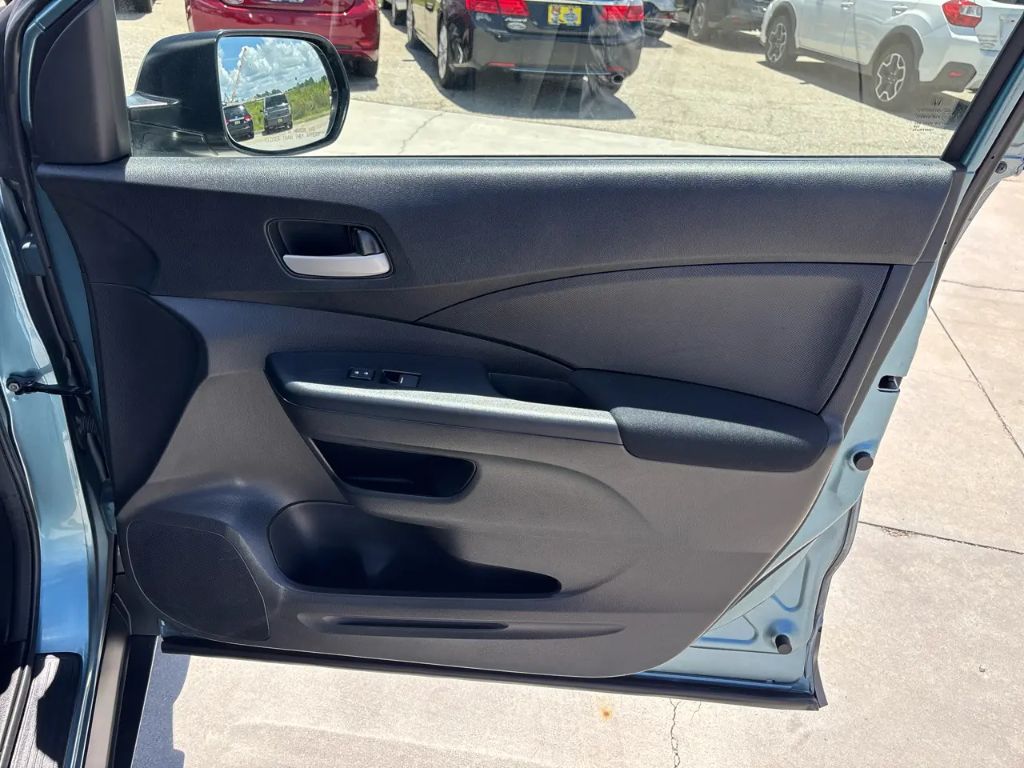 2014 Honda CR-V - $10,995