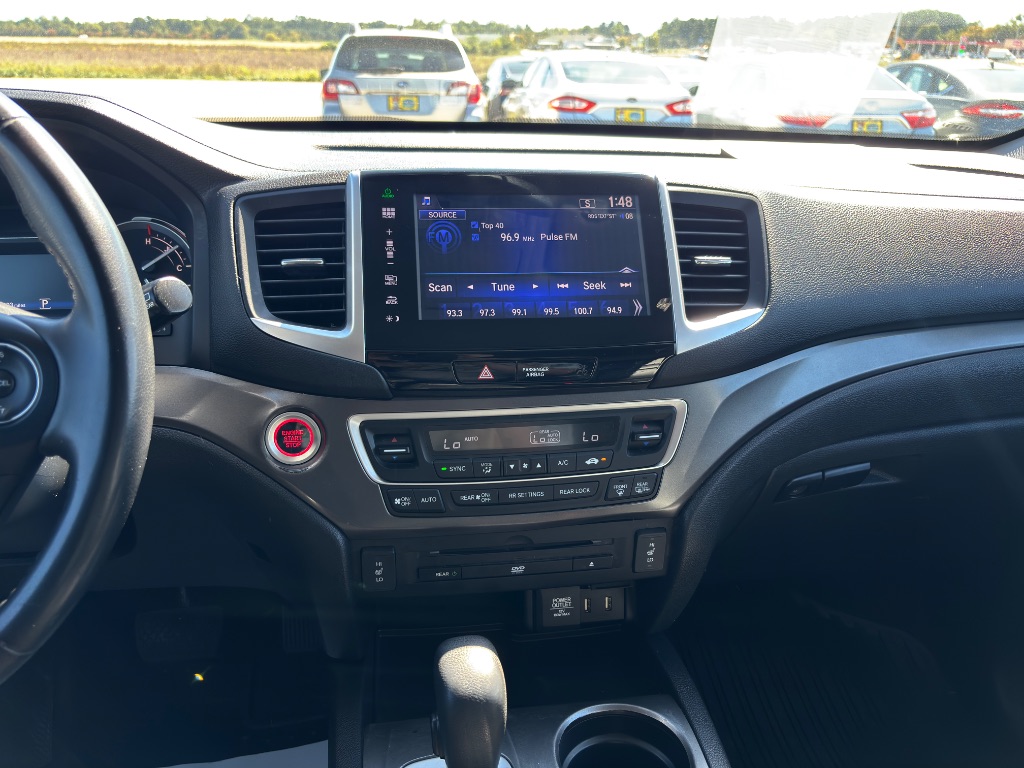 2016 Honda Pilot - $13,000