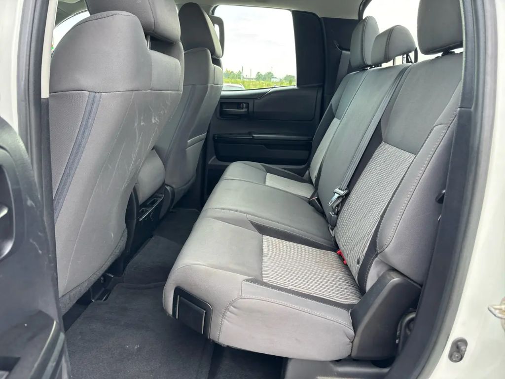 2016 Toyota Tundra - $11,495