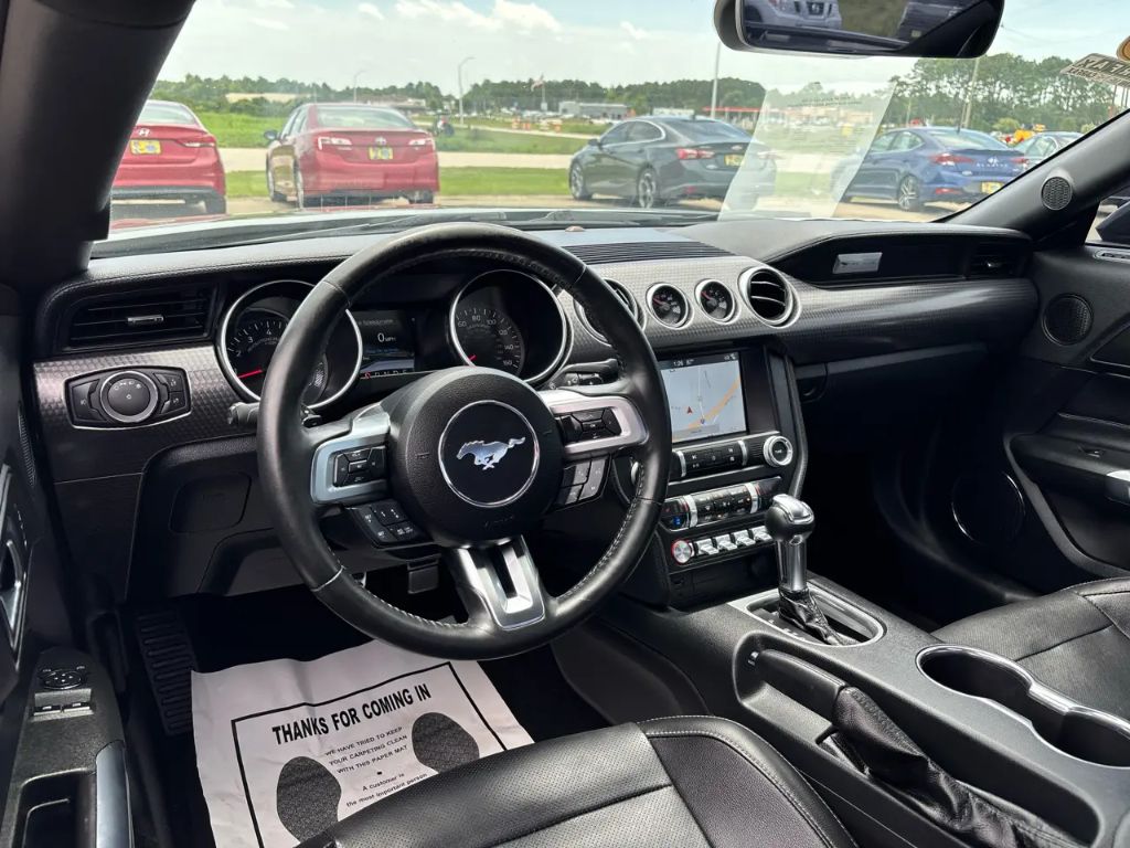 2019 Ford Mustang - $28,800