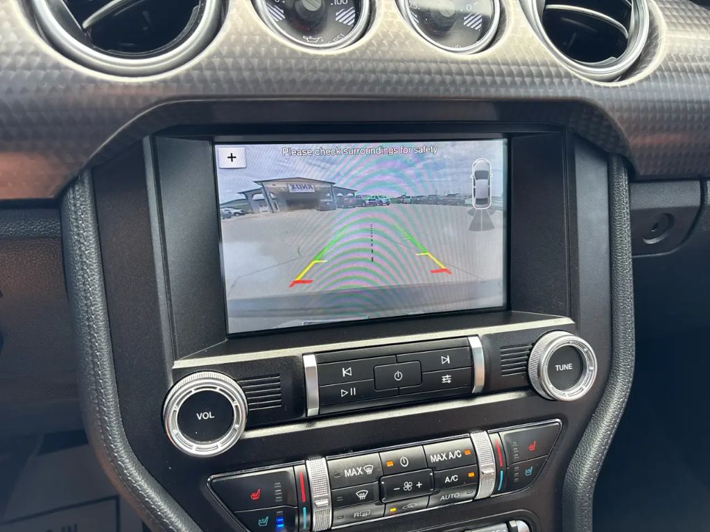2019 Ford Mustang - $28,800