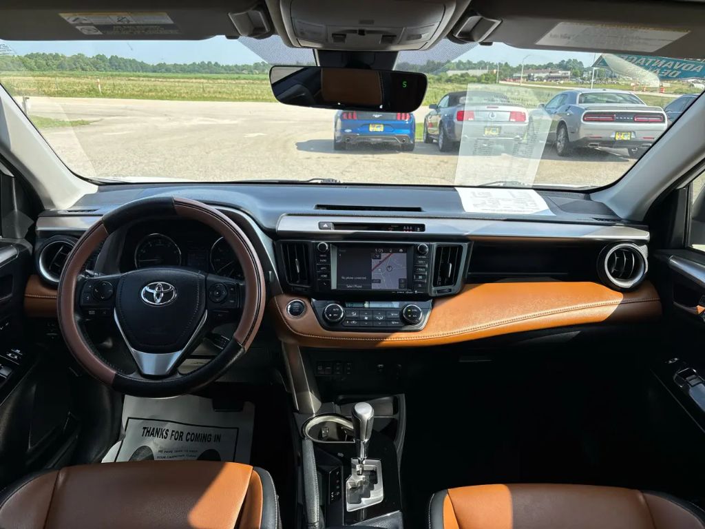 2018 Toyota RAV4 - $20,800