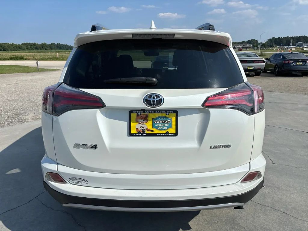 2018 Toyota RAV4 - $20,800