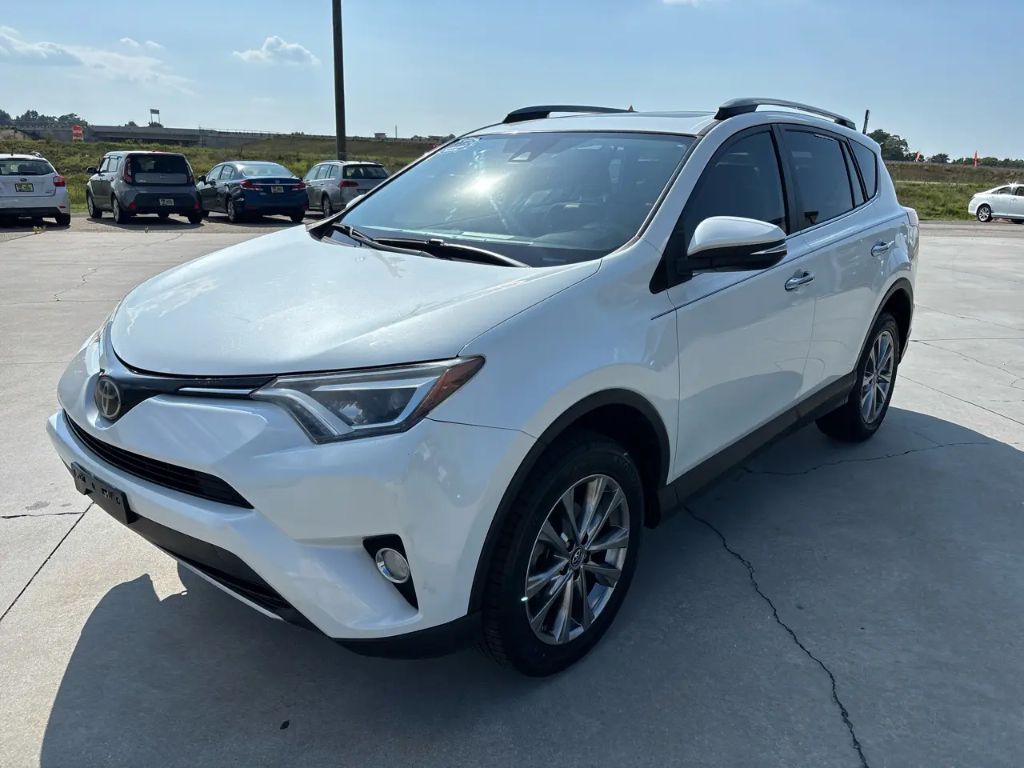 2018 Toyota RAV4 - $20,800
