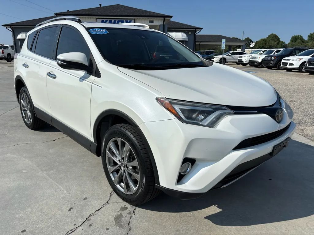 2018 Toyota RAV4 - $20,800
